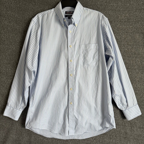 Kirkland Signature Other - Kirkland Signature Men Light Blue Pinstripe Button Down Shirt Sz M